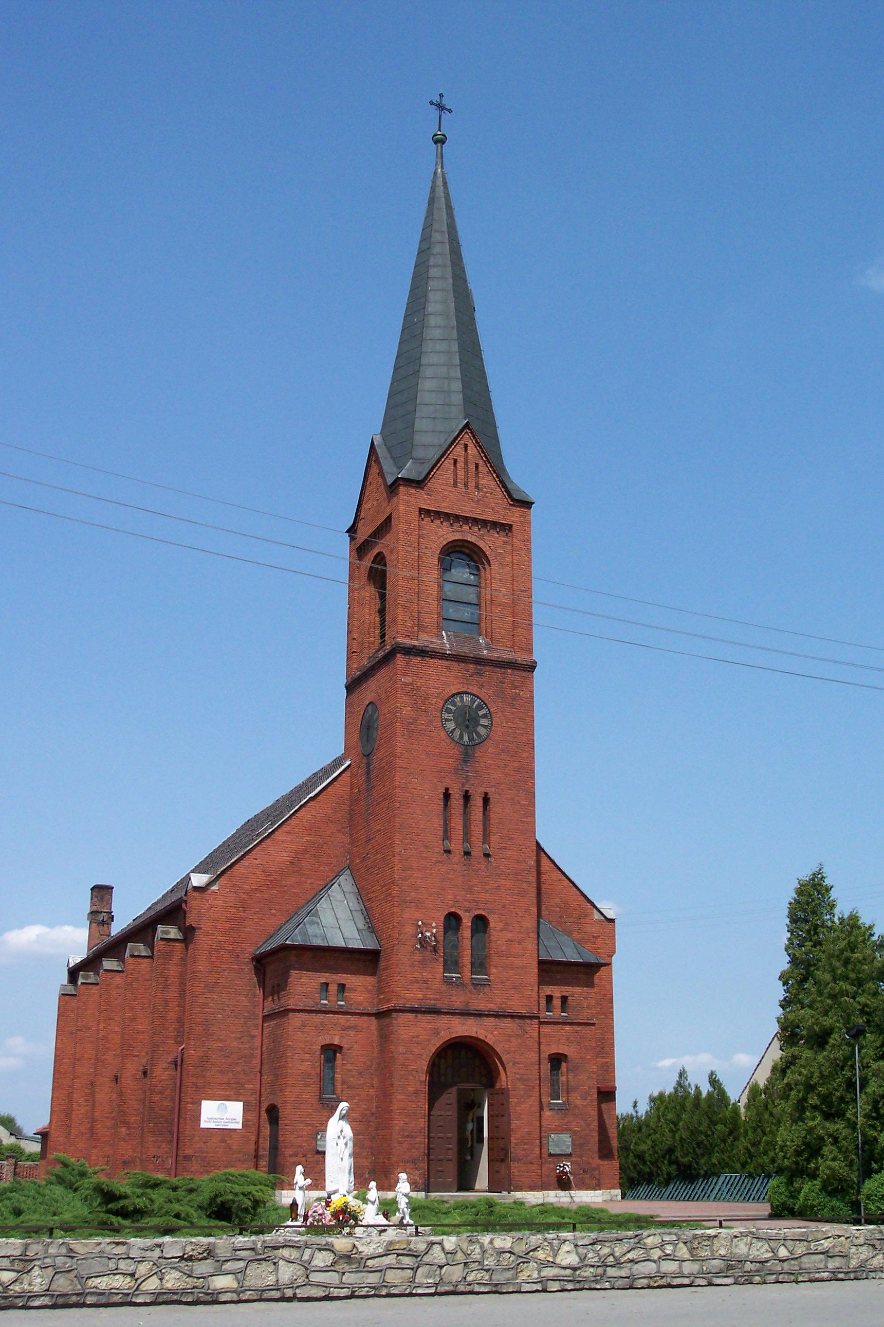 Parafia Matki Boskiej Częstochowskiej i św. Wojciecha w Grodźcu